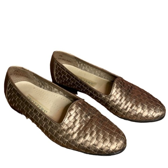 Trotters Bronze Woven Flats - Picture 1 of 12